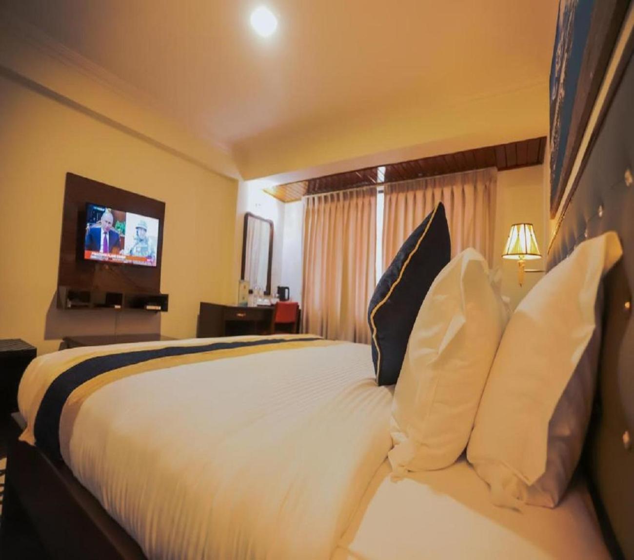 Hotel Teo International Near Delhi Airport By-Tu Casa Nuova Delhi Esterno foto